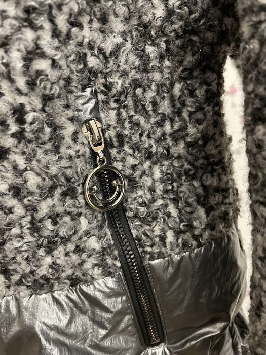 Продам женскую турецкую курточку.