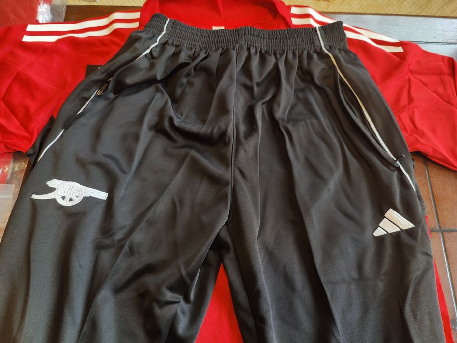 Тренировъчен футболен екип Arsenal 25/26