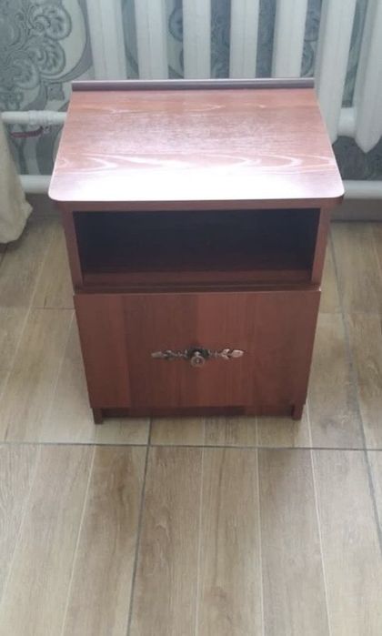 Продам спальный гарнитур