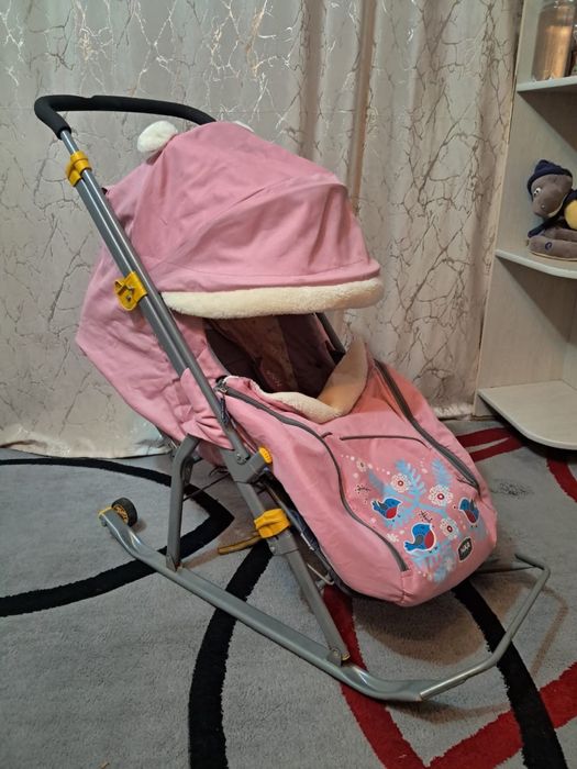 Продам Зимние санки б/у . В хорошем сосотянии