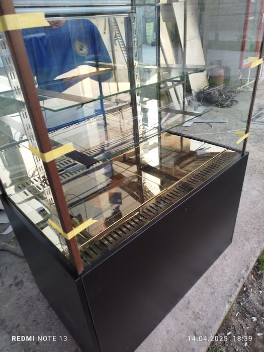 vitrina витрина холодильник