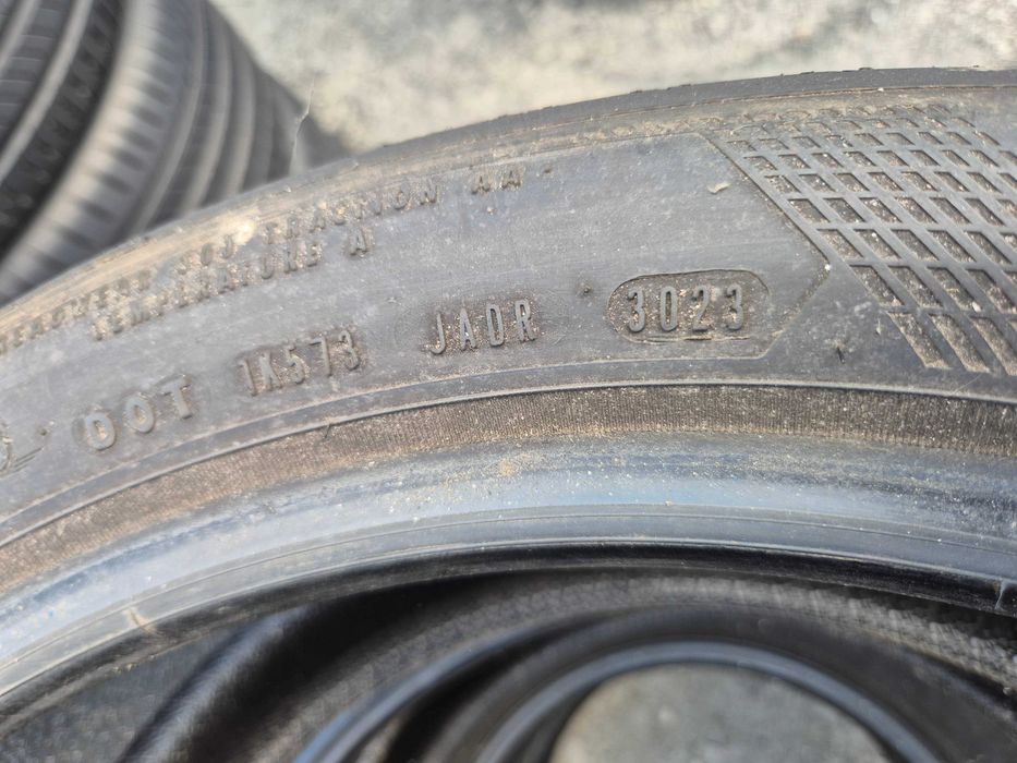2 Anvelope de VARA - 255/40/20 - GoodYear - Stare F BUNA DOT 2023 !
