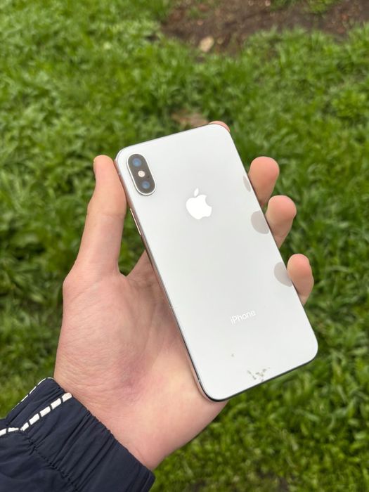 Айфон х 256/100.