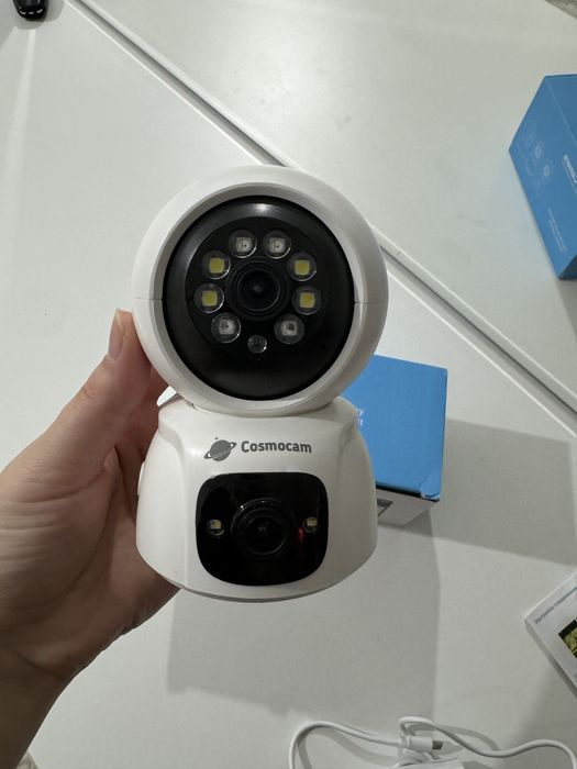 Камера для комнаты