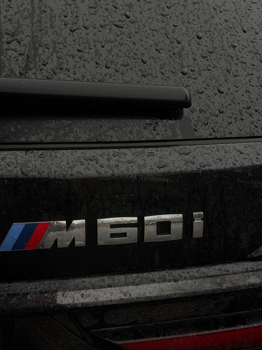 Bmw x7 m60i full