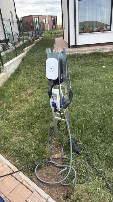 Suport pentru  statie de incarcare