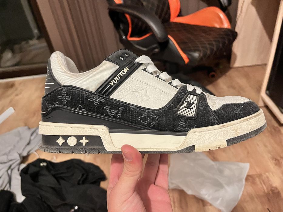 Louis Vuitton Sneakers