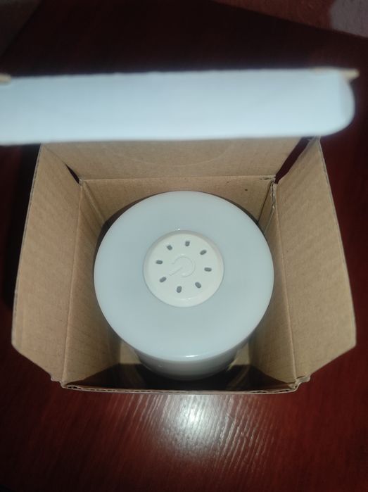 Сенсорный LED-ночник / настольный светильник (новый)