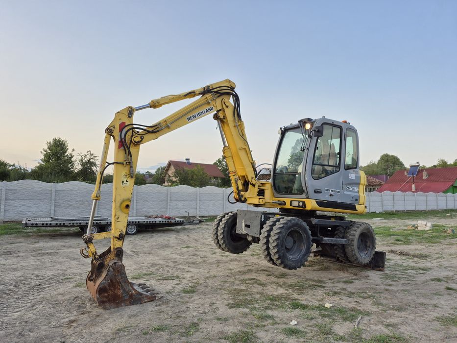 Excavator New Holland