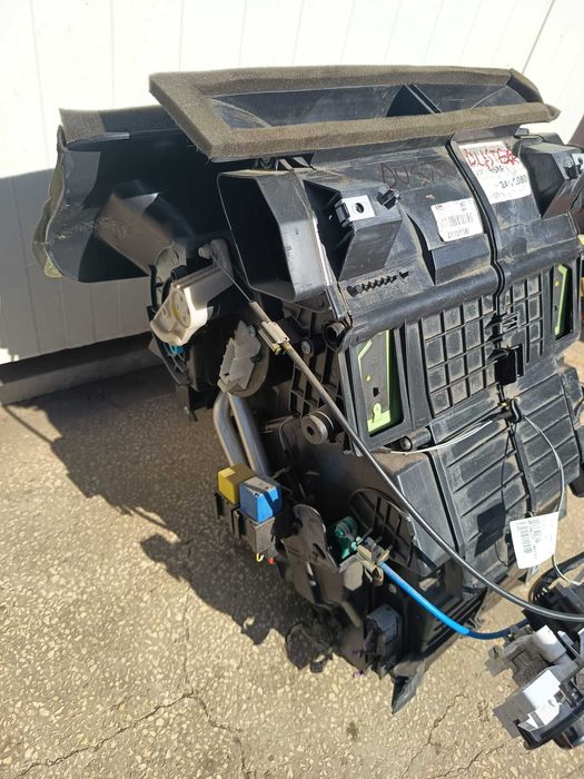 ansamblu de incalzire cu aer conditionat (aeroterma)  dacia duster 2010 2017