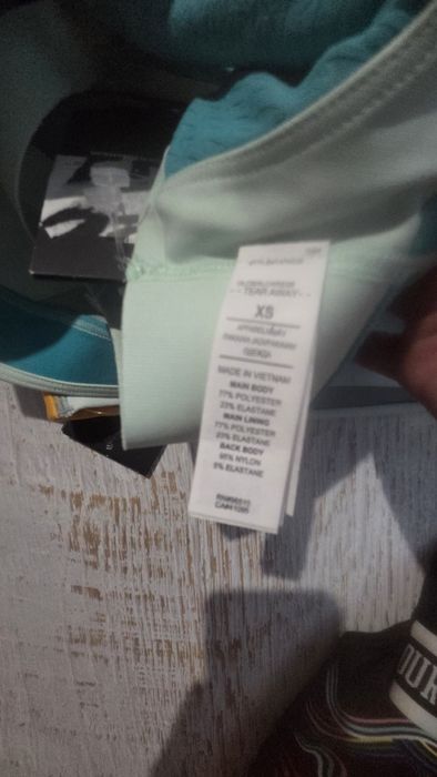 Under Armour нови оригинални спортни сутиен ХС