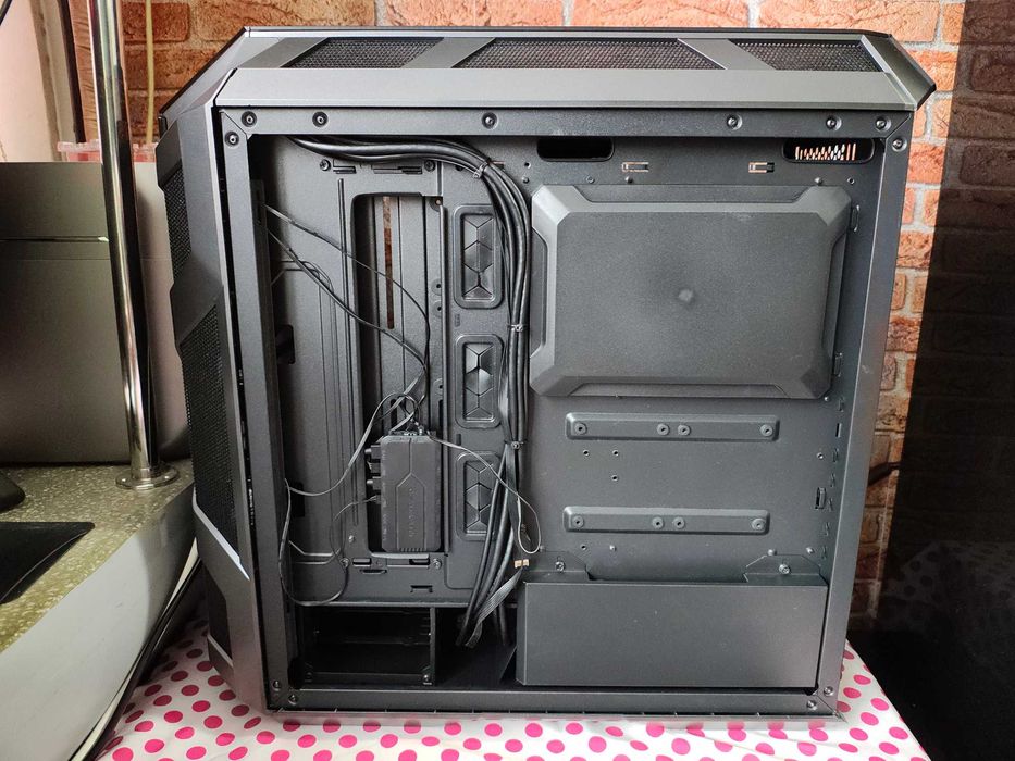 Carcasa PC Cooler Master MasterCase H500M Mesh Gun Metal
