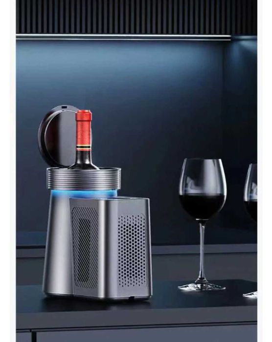 Охладител за вино с LEDсветлини дигитален дисплей за температура 750мл