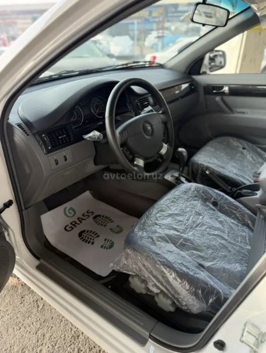 Jentra sotiladi yengi