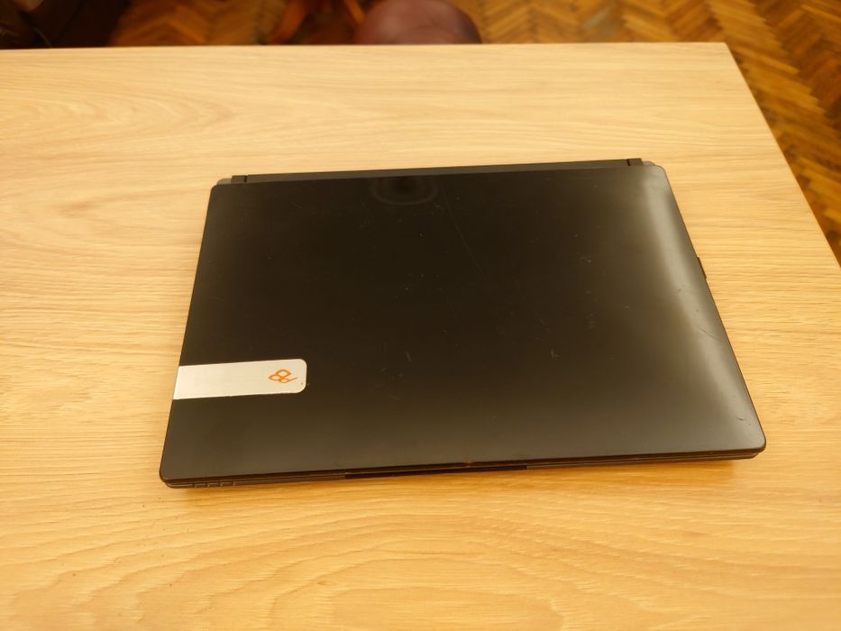 Laptop Packard Bel