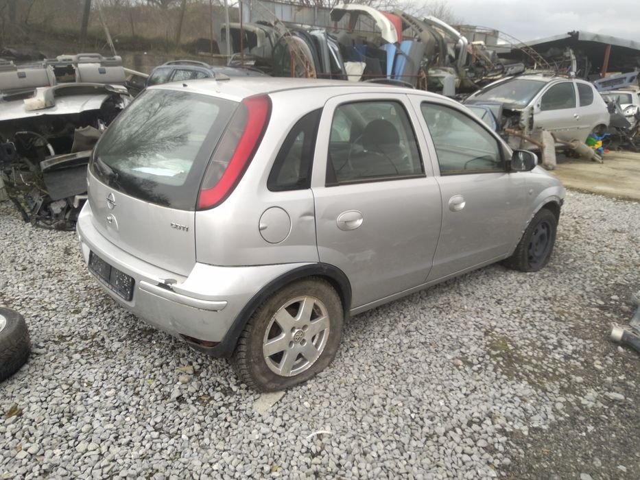 Опел Корса opel  Corsa  1.3  дизел само на части