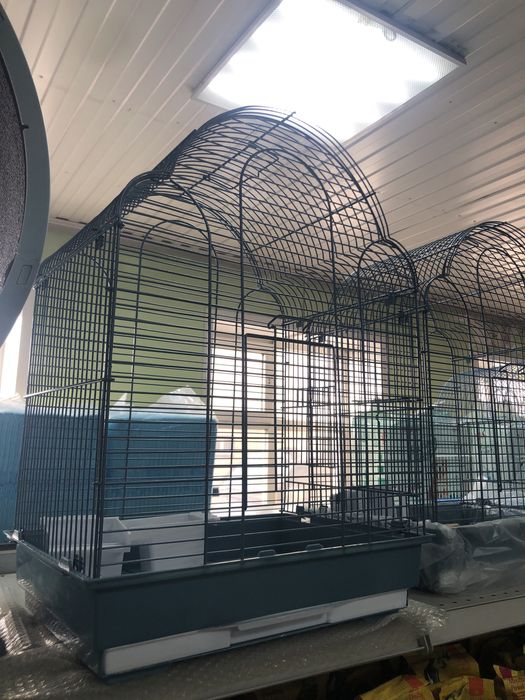 Клетка для средних и мелких попугаев