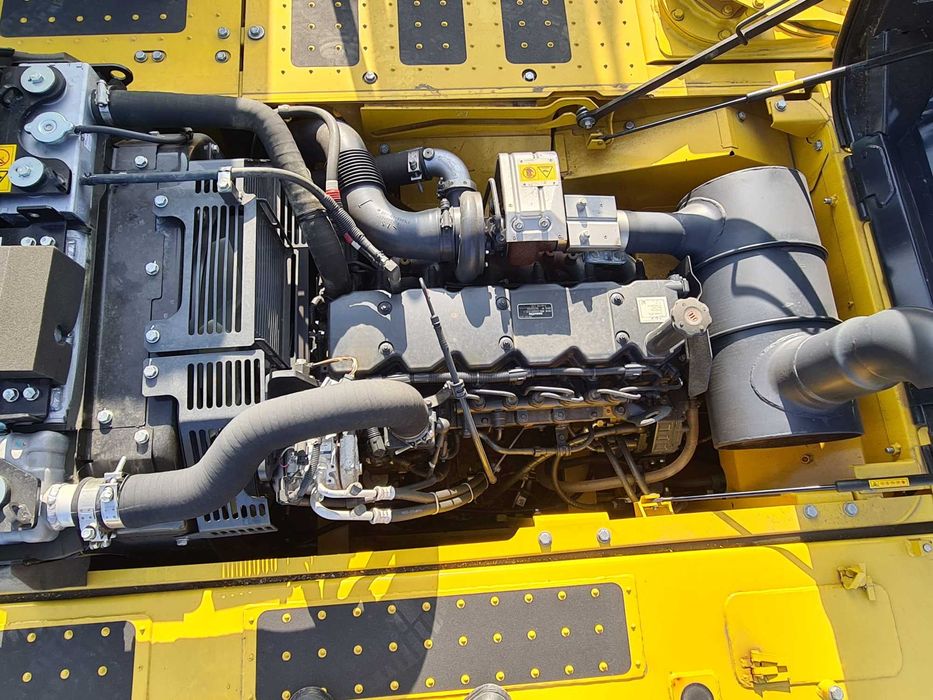 Excavator Komatsu PC210 - 22 T , 165 Hp (Nou 2025)+ Video + Leasing