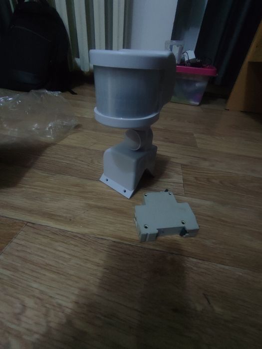 Продам датчик движения