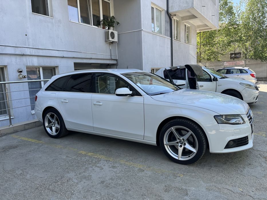 Audi A4 B8 -2012