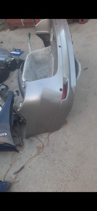 Vand bara spate logan mcv 2 an 2016