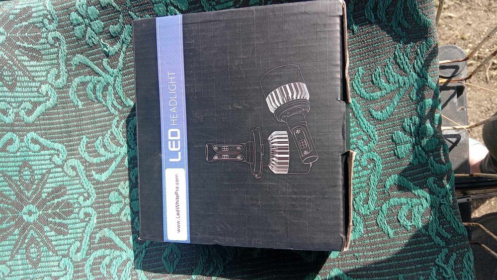 LED Крушки за кола H10