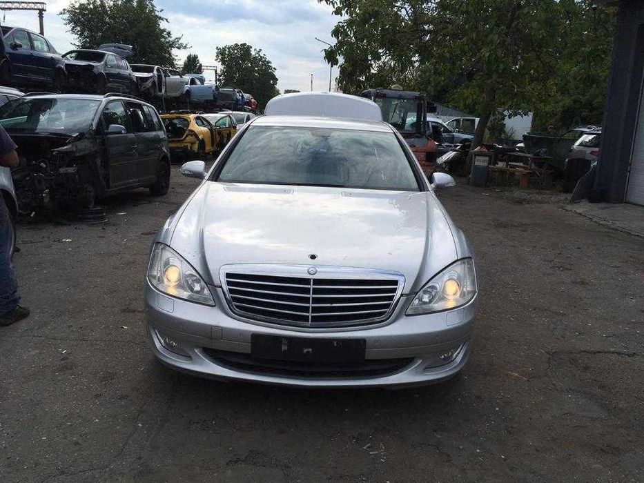 Dezmembrez Mercedes S Class 320 3.0 D an 2006