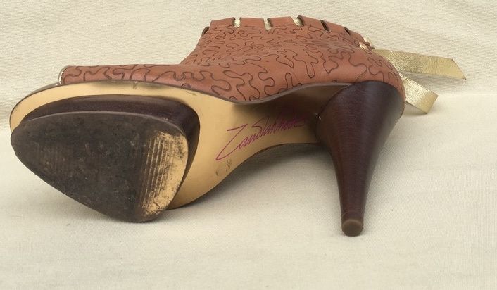 Zandra Rhodes Zinnia Botine/Sandale Nude Auriu Platforma Stiletto USA