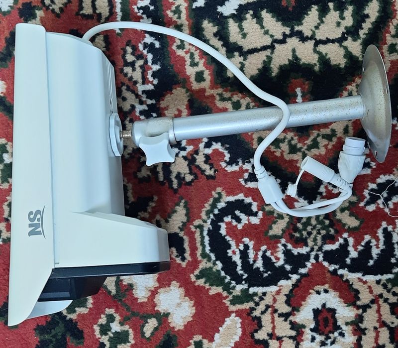 NS Kamera 4mplik 3ta sotiladi Kamplekt