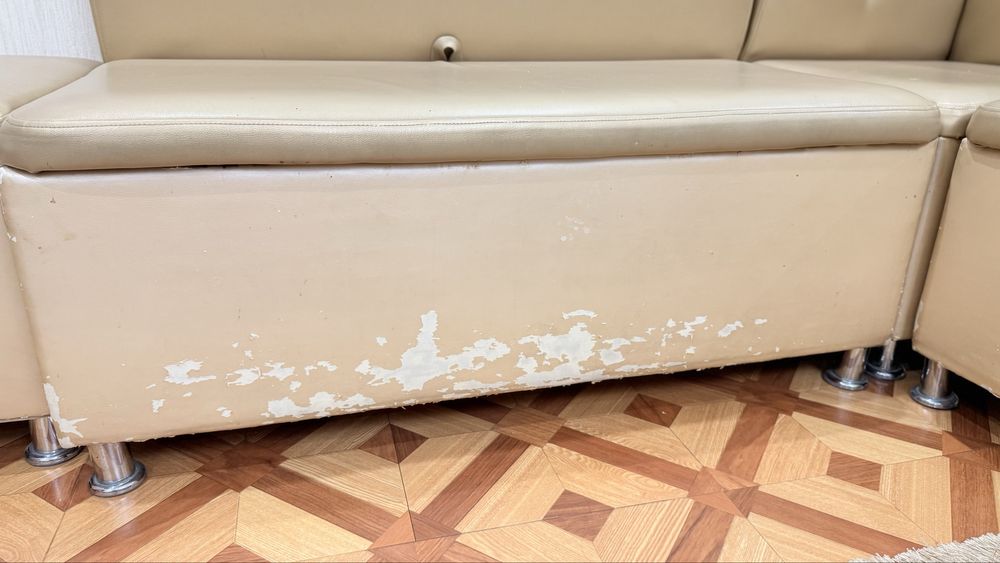 Кухонный диван угловой