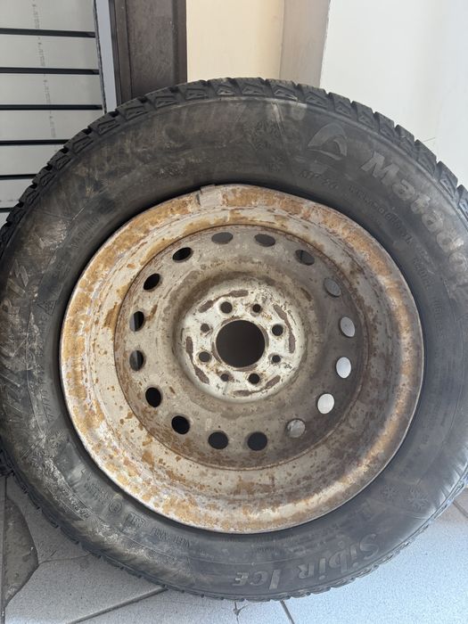 Продам диск с покрышкой и камерой