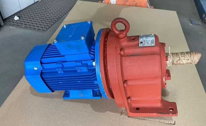 Мотор-редукторы 4МЦ2С-125 с Электродвигателем