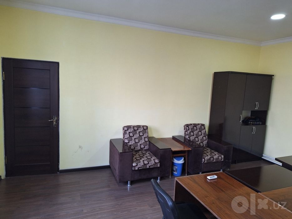 Ijaraga ofis tayyor mebel bilan  Fargona shahar da , kichik halqa yuli