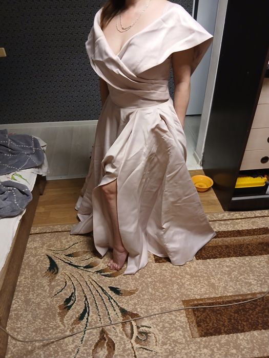 Продам вечернее платье.