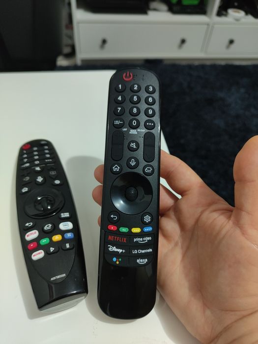 Telecomanda LG Magic Remote model la alegere