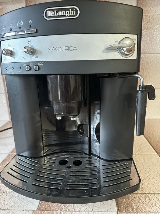 Delonghi Magnifica - ESAM3000.B