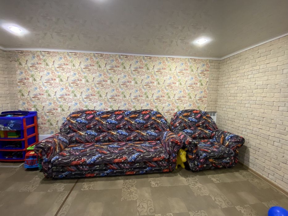 Диван с креслом раскладной