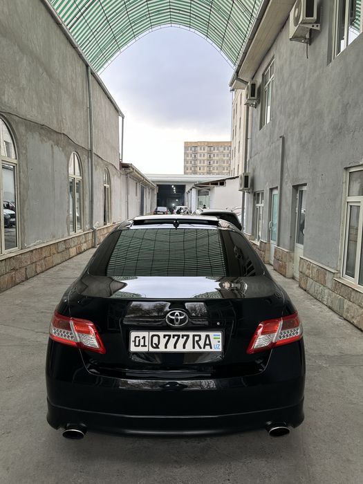 Toyota camry 40 черный  цвет