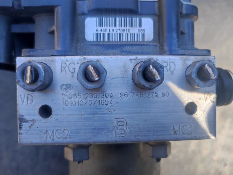 ABS модул за Пежо-5008,2.0HDI-150к.с.-два броя