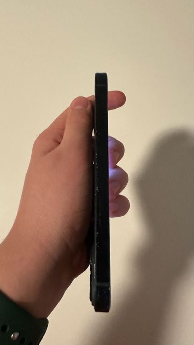 iPhone 13, 256 GB, baterie 100%, liber de cont