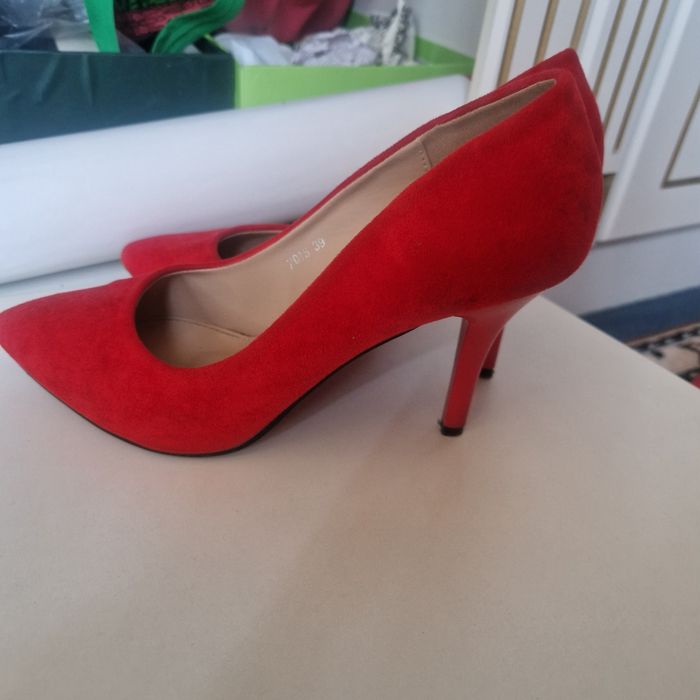 Туфли замшевые вечерние