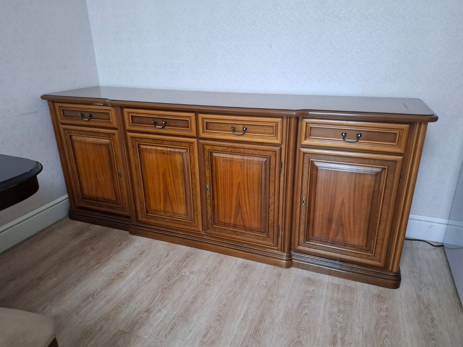 Мебель  комод для гостиной