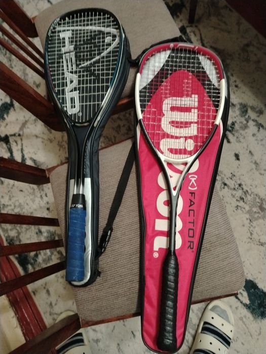Теннисная ракетка