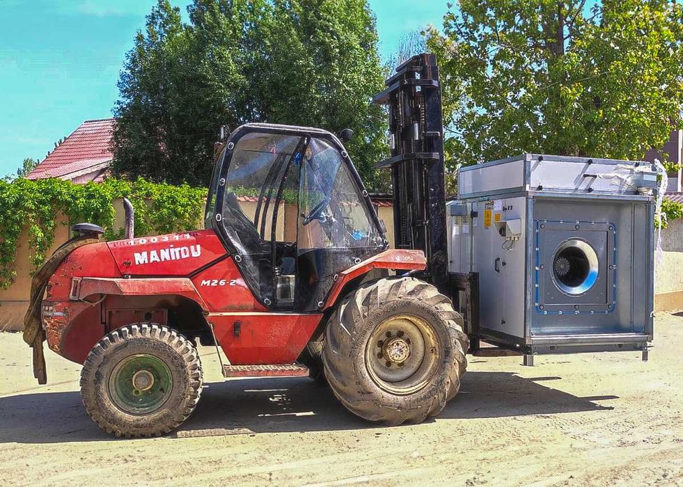 Inchiriez Motostivuitor Diesel 2T - 27T. Inchirieri Stivuitoare CT.