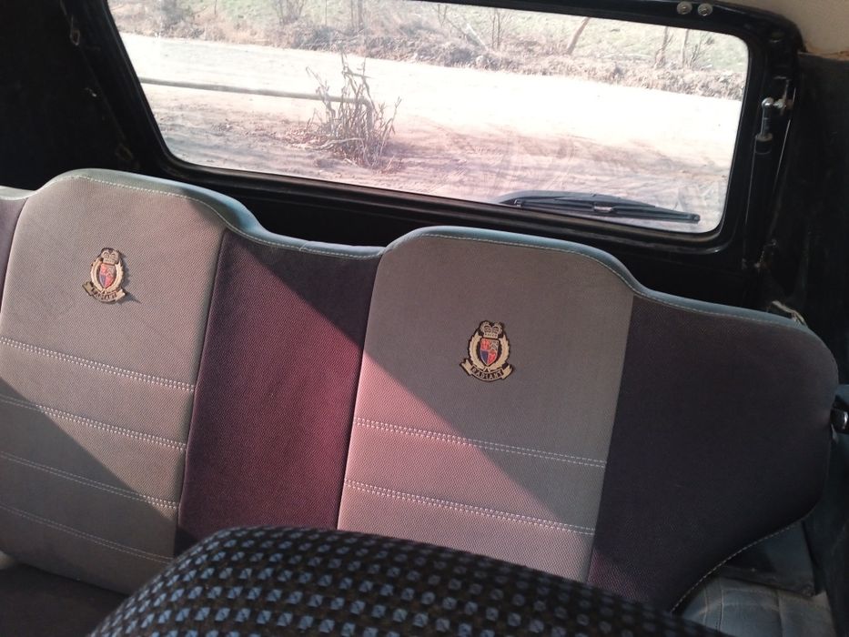 Нива 2121 сотилади