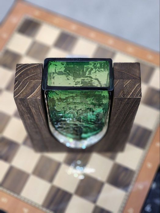 Стильная декоративная ваза для оформления интерьера
940 г · 10 см · 10