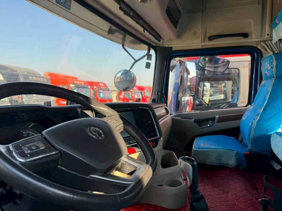 SHACMAN X5000 тягач