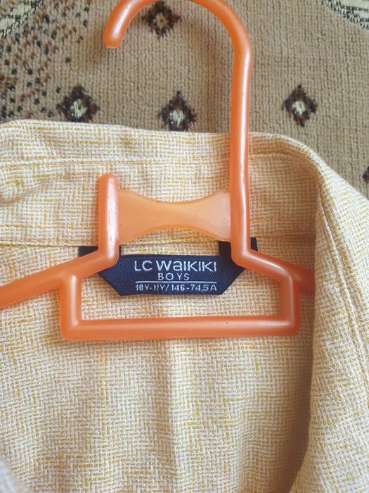 Рубашки  на 9 лет