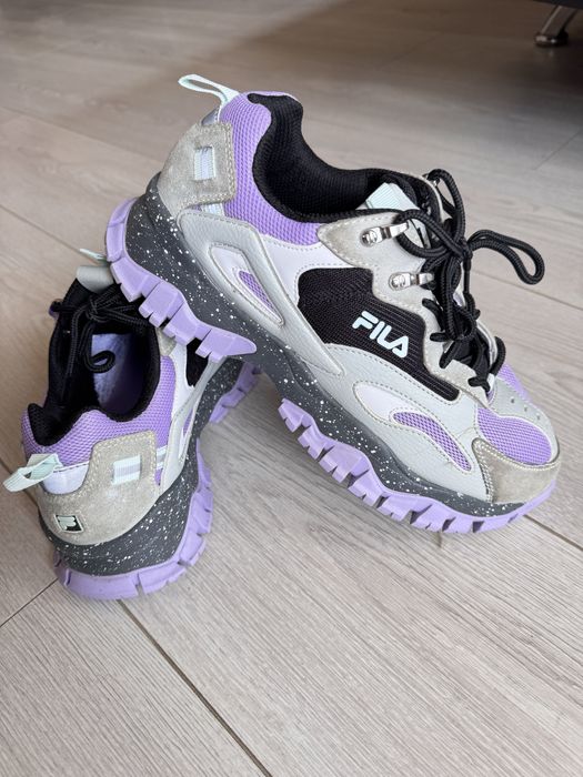 Маратонки FILA цена по договаряне