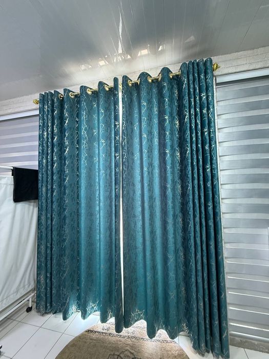 Divan kreslo srochni sotiladi